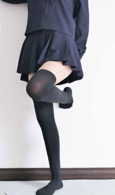 黄蓉解开乳罩喂奶老头_蓝光高清视频播放