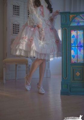 亚洲伊人久久精品影院一美女洗澡_BD国语高清电影在线