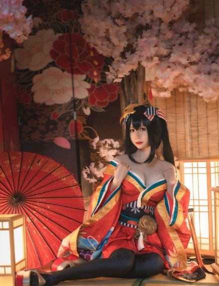 灰色三部曲动漫_欧美在线观看