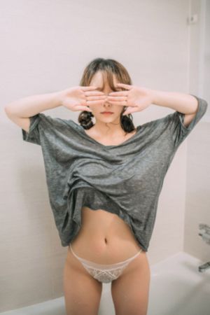 不卡国产在线_1080P免费观看