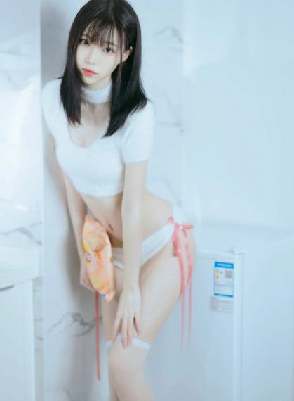 许娜京 深情触摸_HD电影全集观看