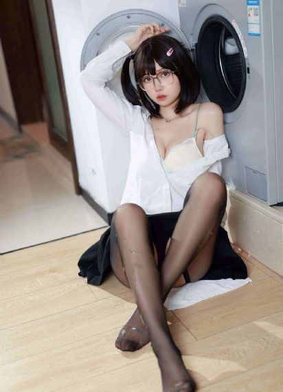 一个人www的视频_蓝光电影完整版在线观看