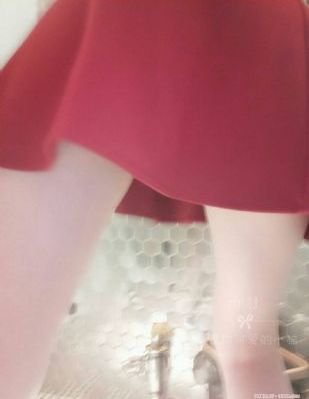 我被最想拥抱的男人威胁了._HD免费在线播放