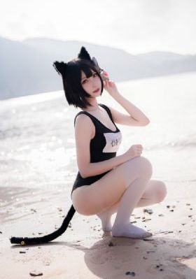 女仆露出双乳给客人玩_国产剧在线观看视频